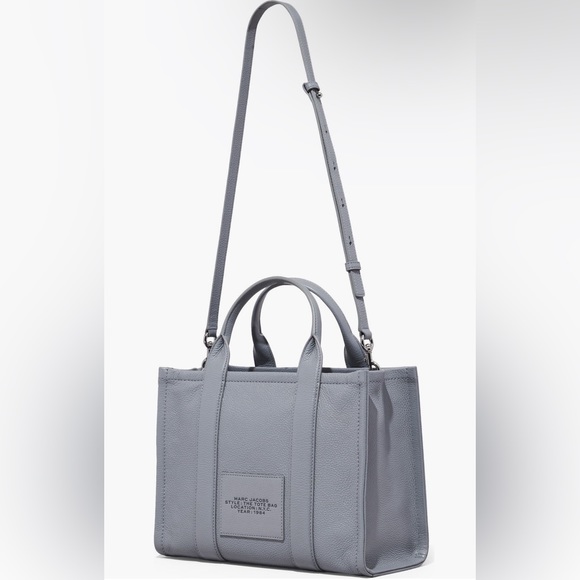 Marc Jacobs The Leather Medium Tote
Bag - Picture 10 of 13